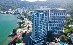 Oyster Bay Hotel  4*